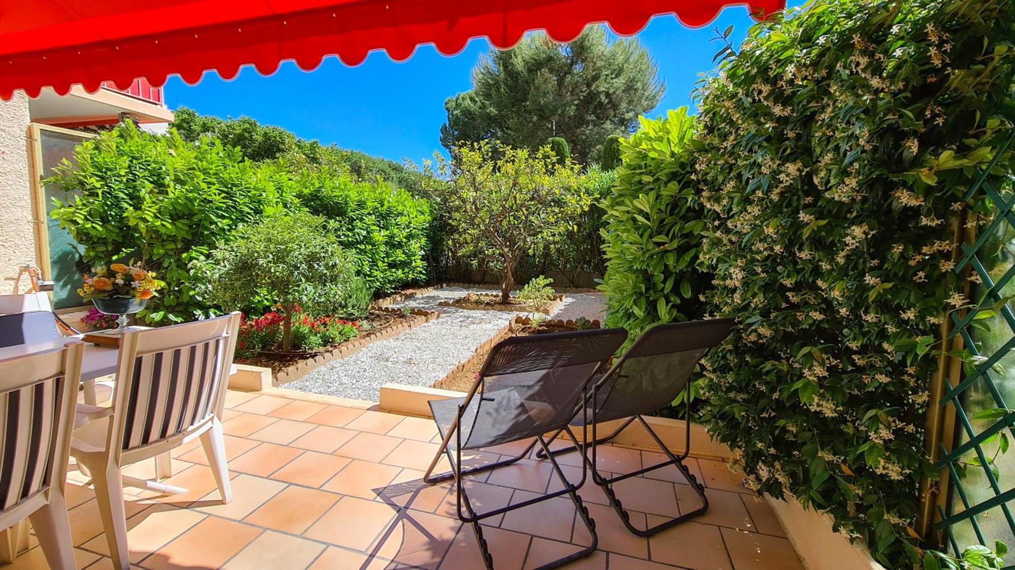 Casalionelantibes 70 Sqm With Garden And Parking Antibes